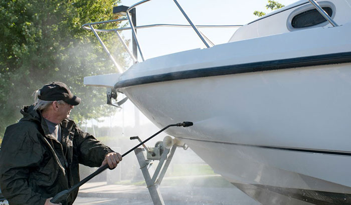 how to clean a boat hull