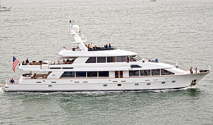 motor yacht